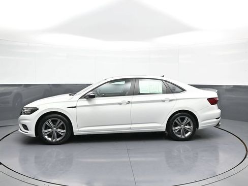 Used 2020 Volkswagen Jetta R-Line w/ R-Line Cold Weather Package FWD image 9