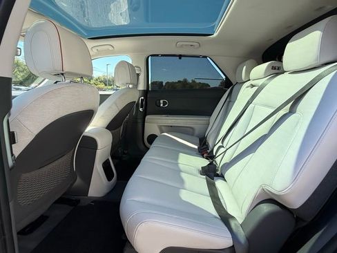 Used 2024 Hyundai Ioniq 5 Limited image 21