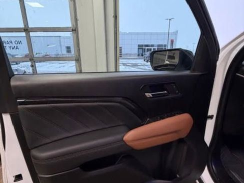 Used 2023 GMC Canyon AT4 w/ Canyon Safety Plus Package image 10