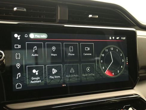 Used 2024 GMC Sierra 1500 AT4X image 17