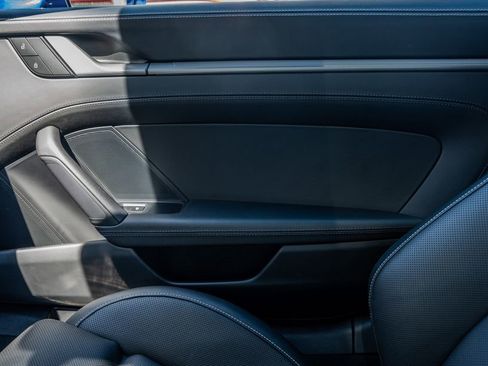 Used 2024 Porsche 911 Carrera S w/ Sport Package image 13