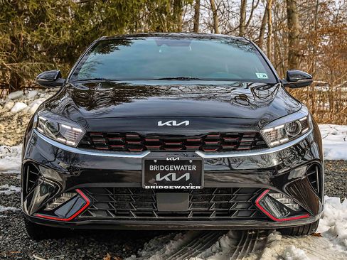 Certified 2023 Kia Forte GT-Line w/ GT-Line Technology Package image 2