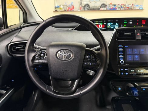 Used 2022 Toyota Prius XLE AWD/4WD image 55