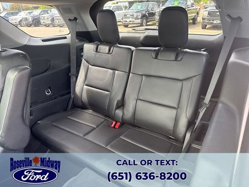 Used 2023 Ford Explorer Limited w/ Limited Technology Package AWD/4WD image 34