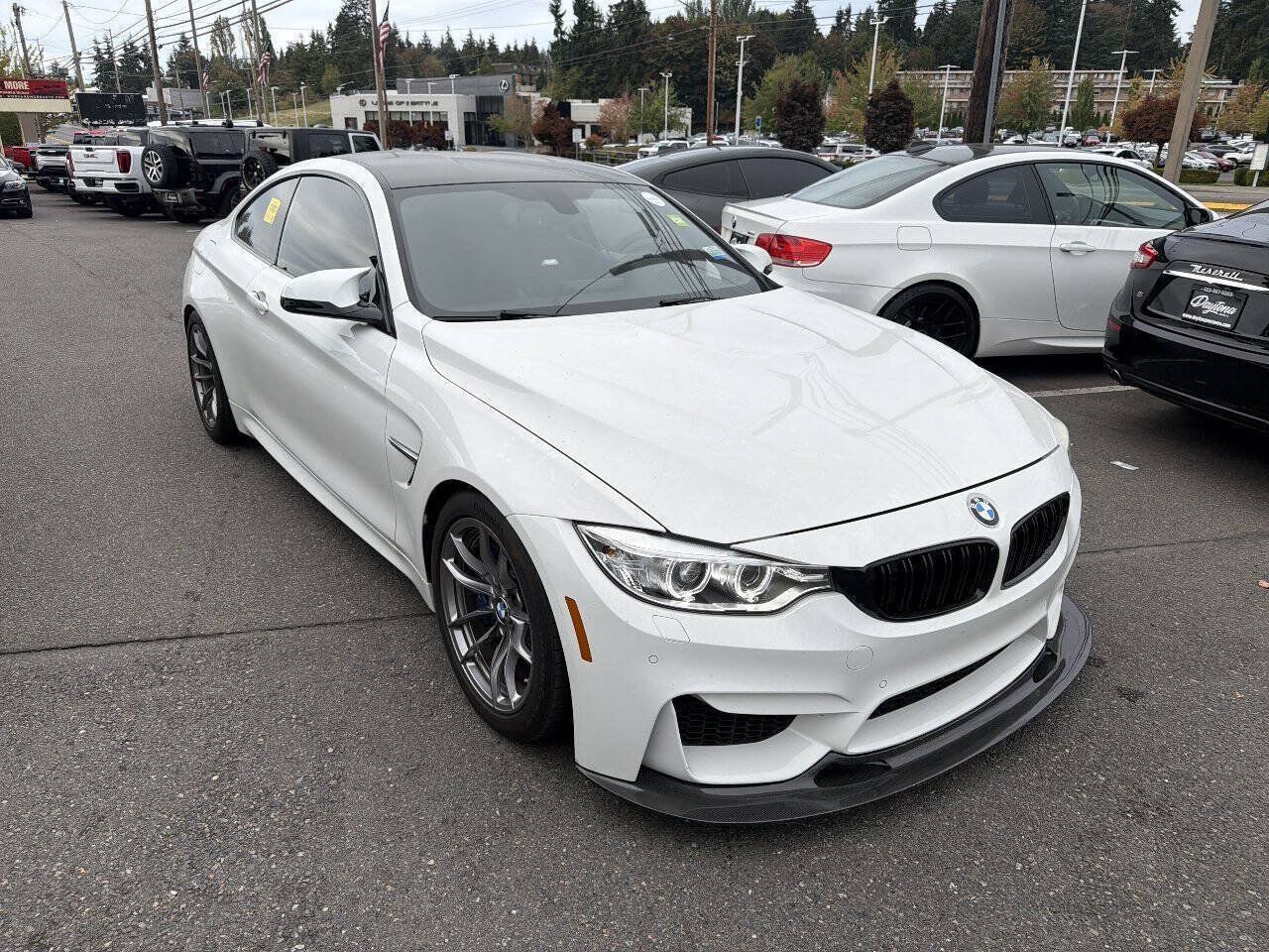 Used 2015 BMW M4 Coupe w/ Executive Package RWD image 2