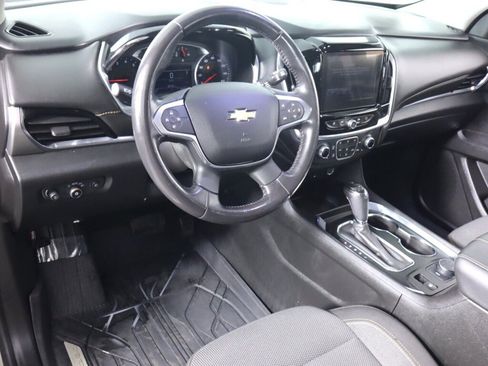 Used 2018 Chevrolet Traverse LT AWD/4WD image 9