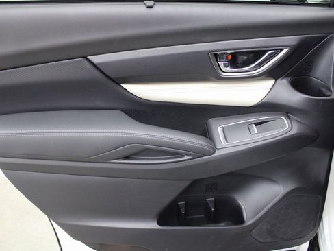 Used 2020 Subaru Ascent Limited AWD/4WD image 19