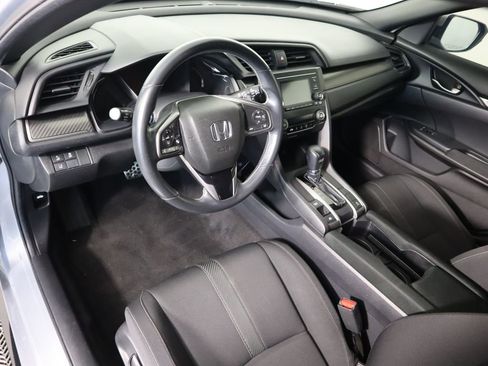 Used 2019 Honda Civic Sport image 9