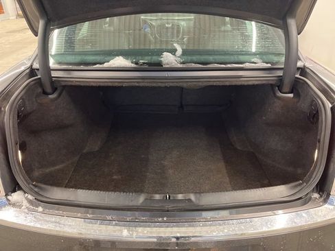 Used 2014 Chrysler 300 Base w/ Driver Convenience Group image 10