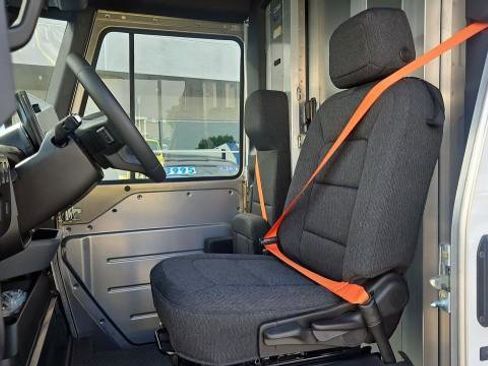 New 2025 Chevrolet Brightdrop 600 FWD image 19