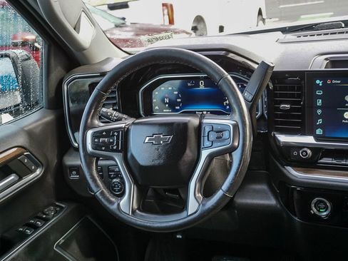 Used 2022 Chevrolet Silverado 1500 RST AWD/4WD image 17