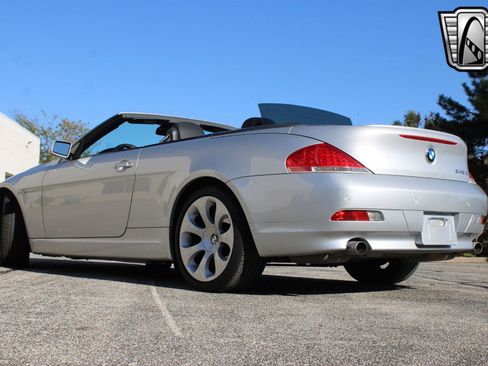 Used 2005 BMW 645Ci Convertible image 7