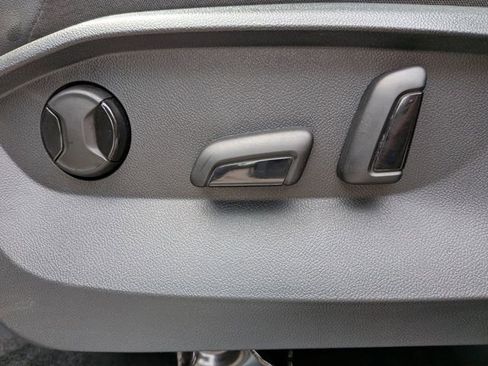 Certified 2024 Volkswagen Tiguan SE R-Line AWD/4WD image 20