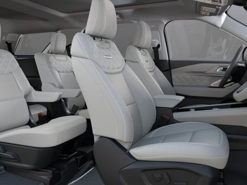 New 2025 Ford Explorer Platinum w/ Ultimate Package image 39