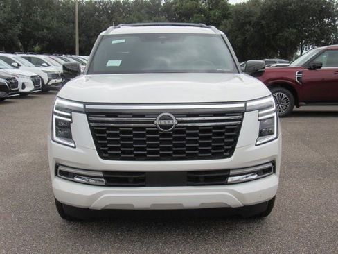 New 2026 Nissan Armada SL w/ Captain's Chari Seat Package image 9