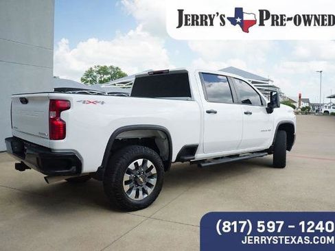 Used 2023 Chevrolet Silverado 2500 Custom w/ Custom Convenience Package AWD/4WD image 5