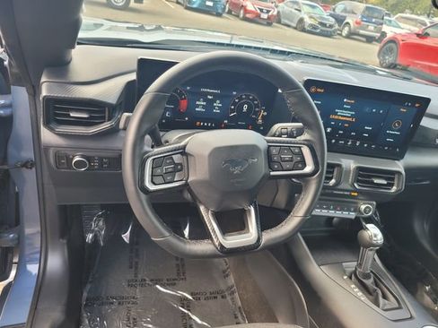 Certified 2025 Ford Mustang Coupe RWD image 30