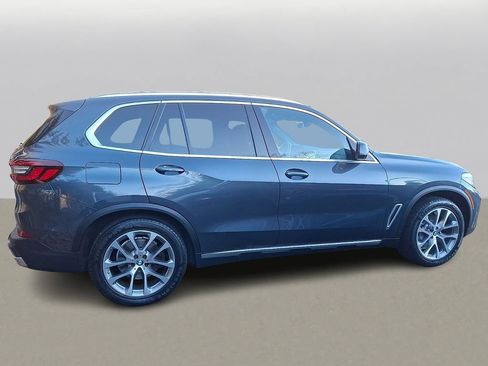 Used 2021 BMW X5 xDrive40i w/ Convenience Package image 4