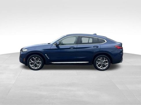Certified 2024 BMW X4 xDrive30i image 2