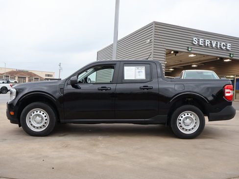 Used 2024 Ford Maverick XL image 2