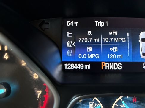 Used 2017 Ford Escape SE FWD image 15