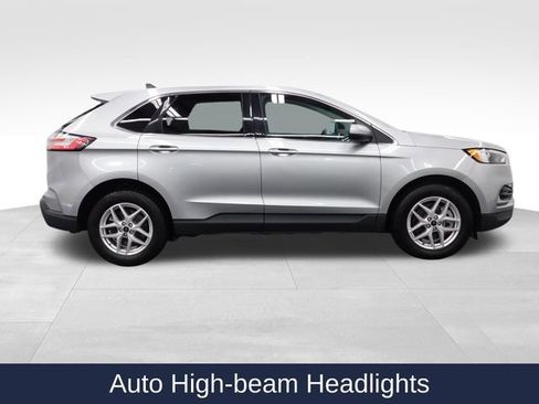 Used 2023 Ford Edge SEL image 15