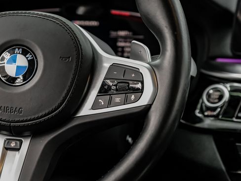 Used 2023 BMW M550i xDrive w/ Executive Package image 22