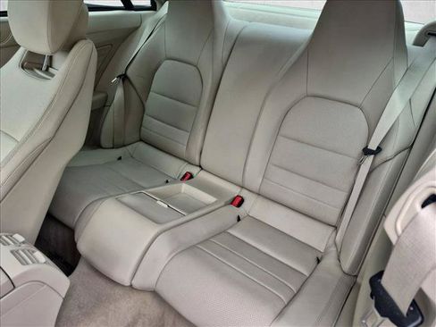 Used 2016 Mercedes-Benz E 400 Coupe image 18