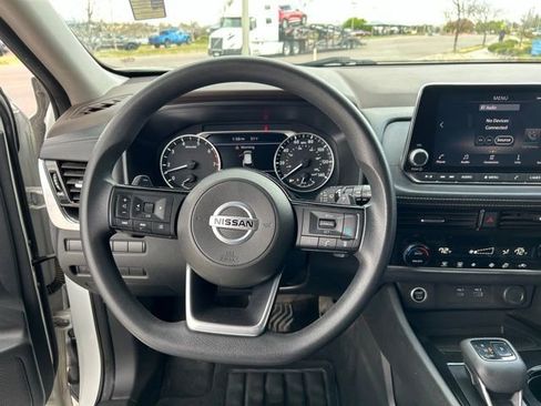 Used 2021 Nissan Rogue SV AWD/4WD image 21