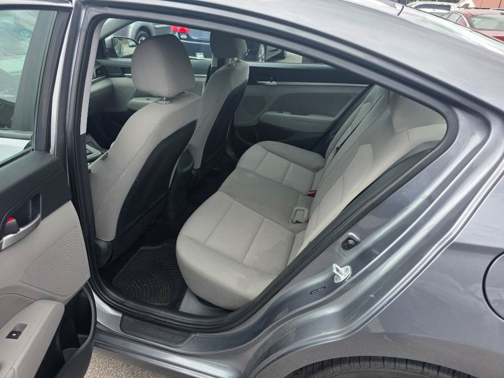 Used 2019 Hyundai Elantra SEL FWD image 7