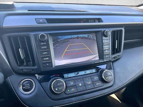 Used 2018 Toyota RAV4 Limited image 22