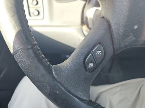 Used 2004 GMC Sierra 1500 SLE w/ Light Duty Power Package image 39