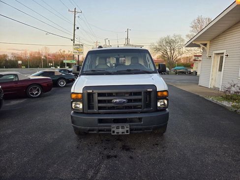 Used 2013 Ford E-350 and Econoline 350 Extended Super Duty w/ PWR Group image 2