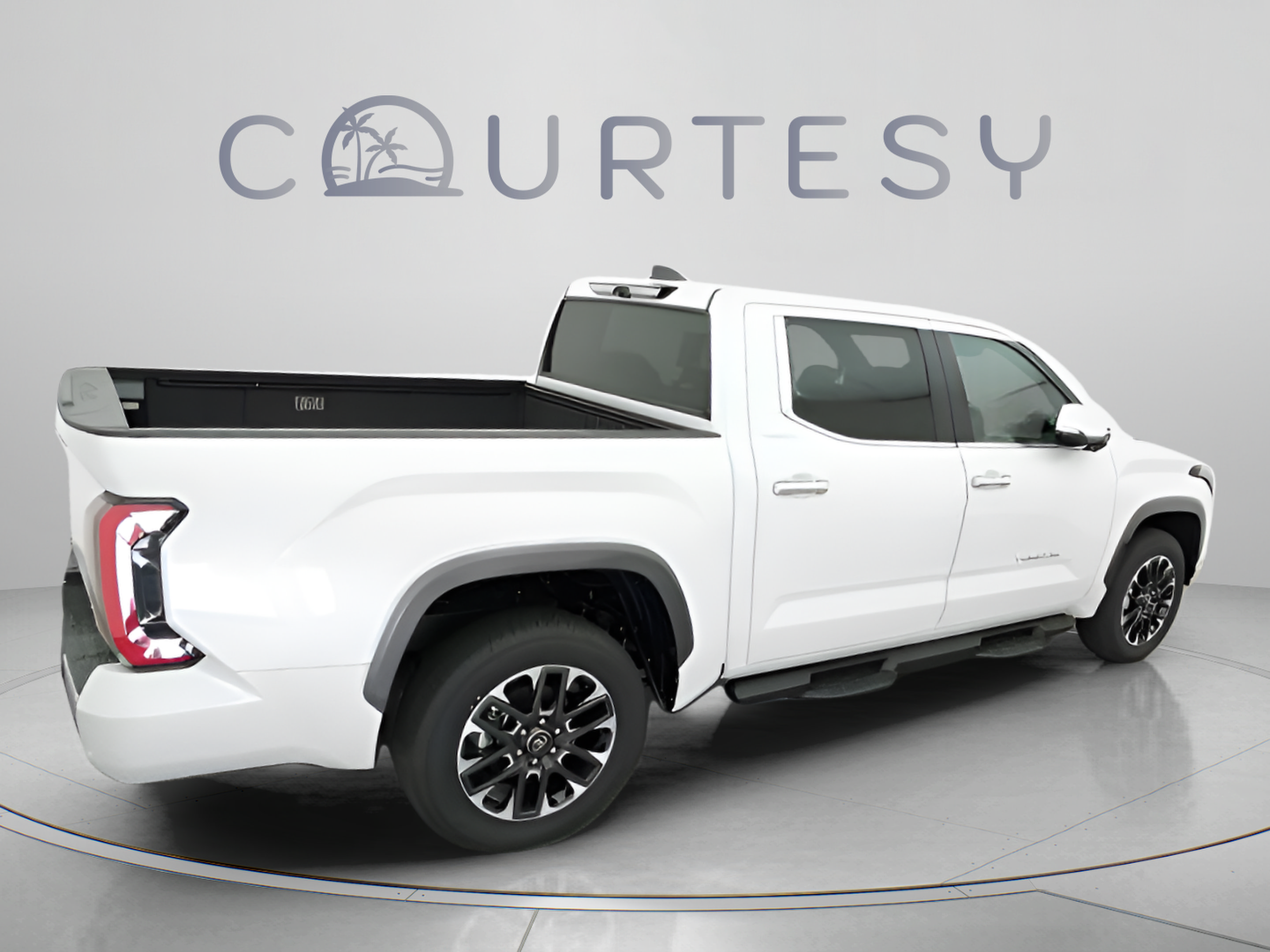 New 2025 Toyota Tundra Limited AWD/4WD image 17