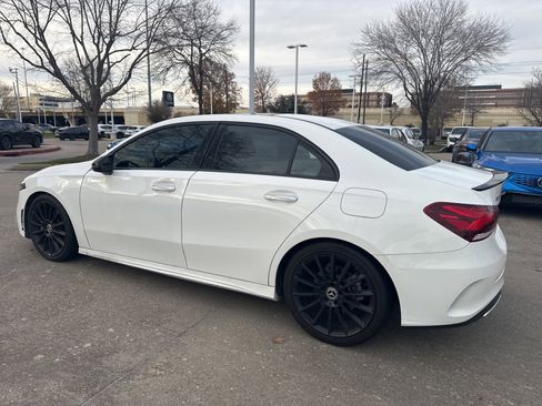 Used 2022 Mercedes-Benz A 220 A 220 w/ AMG Line image 3