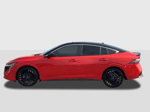 New 2026 Nissan Sentra SR image 2