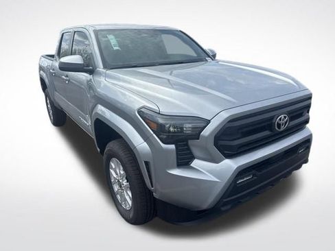 New 2026 Toyota Tacoma SR5 AWD/4WD image 7