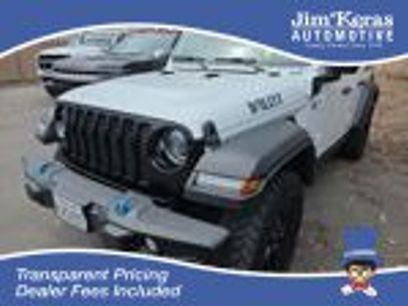 Used 2023 Jeep Wrangler Unlimited w/ 8.4" Radio Group