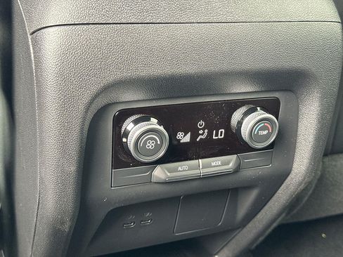 New 2026 Buick Enclave Preferred FWD image 26