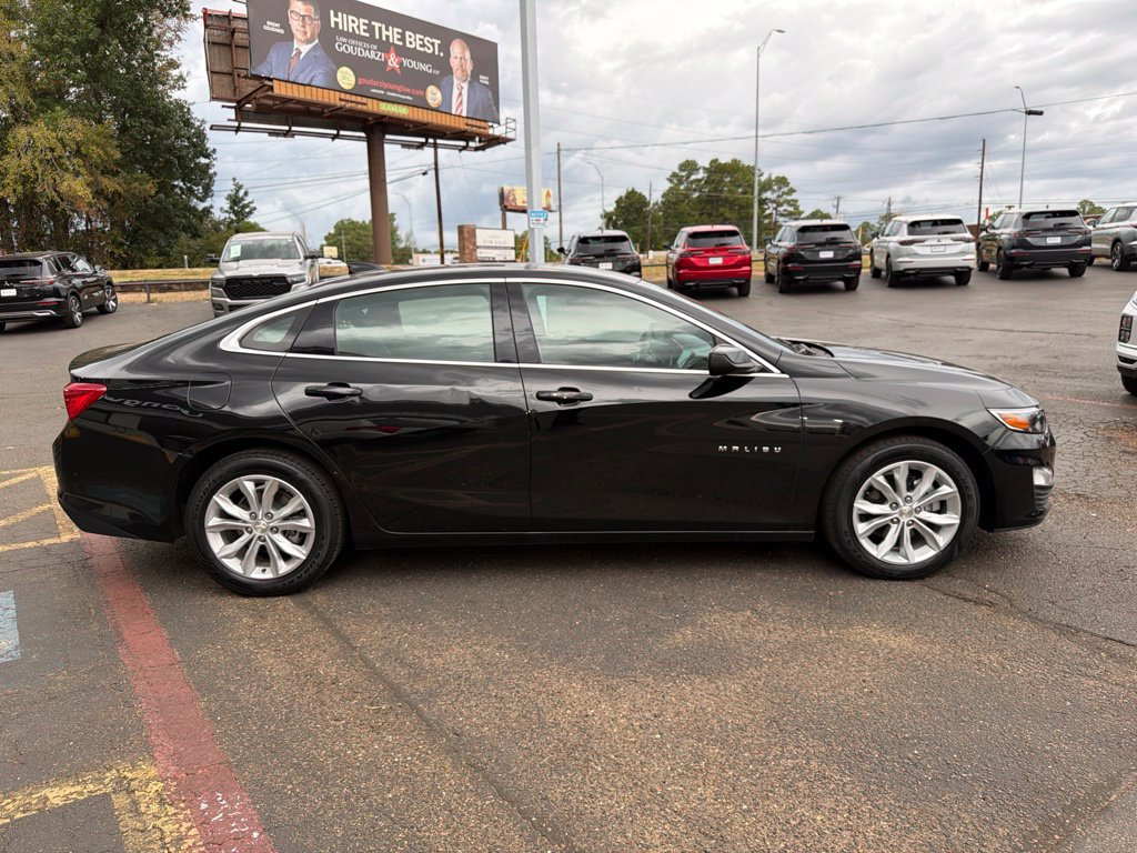 Used 2024 Chevrolet Malibu LT FWD image 5