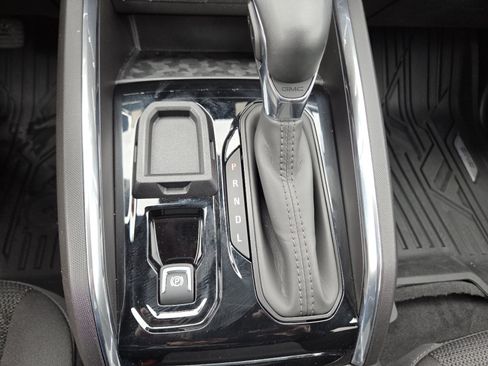 Used 2025 GMC Canyon Elevation w/ Convenience Package RWD image 33