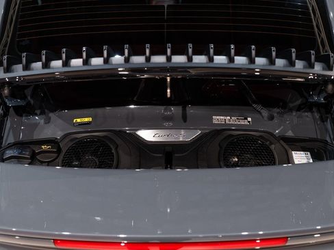 Used 2022 Porsche 911 Turbo S image 18