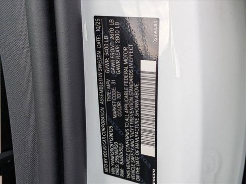 New 2026 Volvo XC60 B5 Plus w/ Protection Package Premier image 20