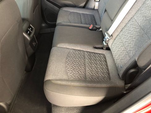 Used 2022 Chevrolet Equinox LT FWD image 14