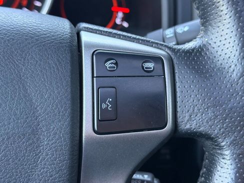 Used 2010 Toyota 4Runner Limited image 31