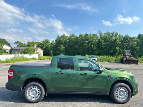 Used 2025 Ford Maverick XL w/ Equipment Group 101A AWD/4WD image 10