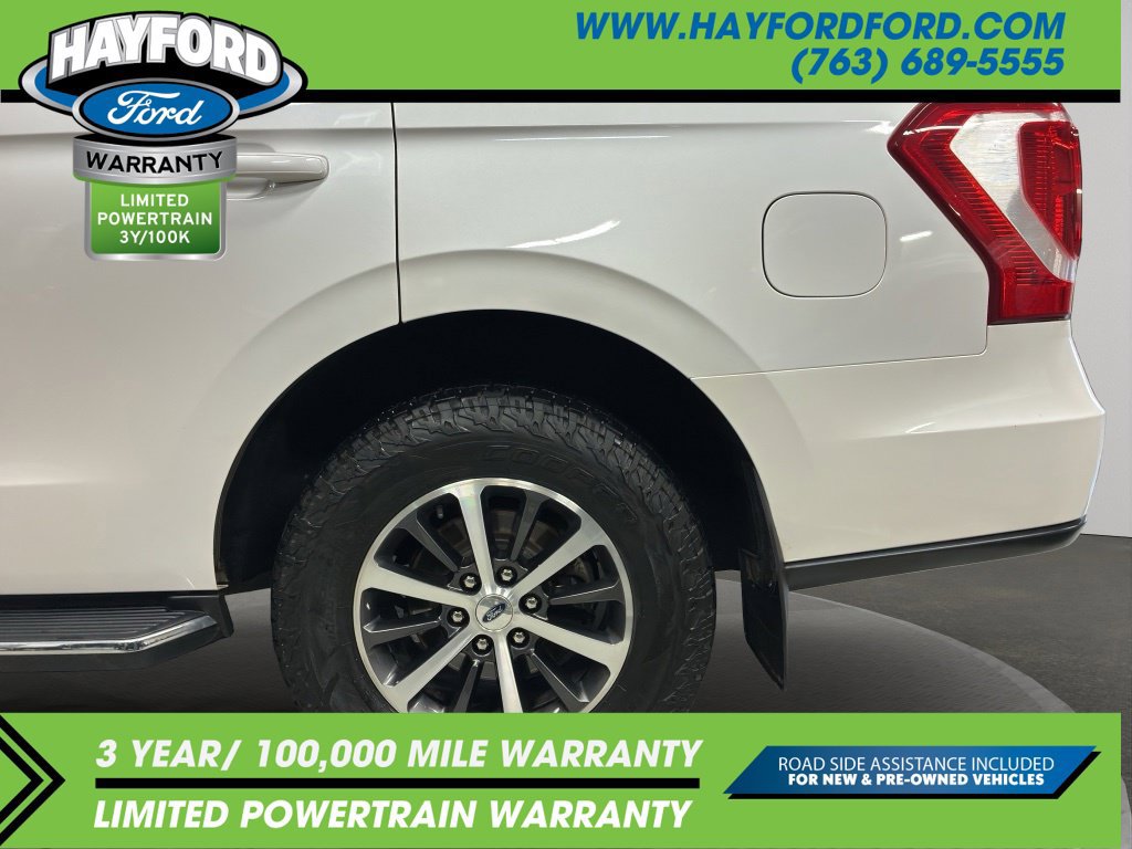 Used 2019 Ford Expedition XLT w/ Equipment Group 202A AWD/4WD image 26