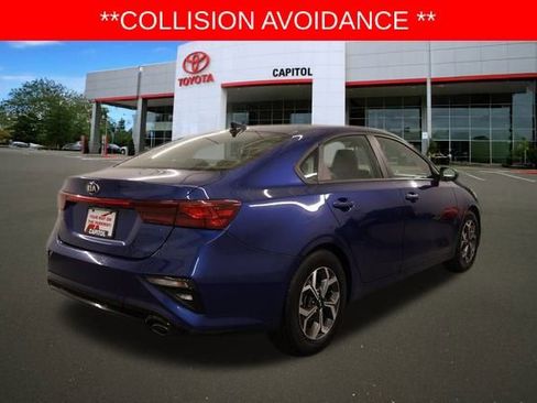 Used 2021 Kia Forte LXS image 4