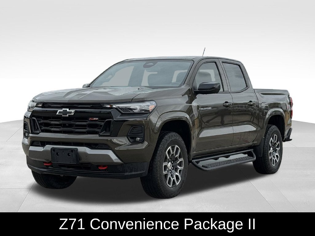 Used 2023 Chevrolet Colorado Z71 w/ Z71 Convenience Package 2 AWD/4WD image 5