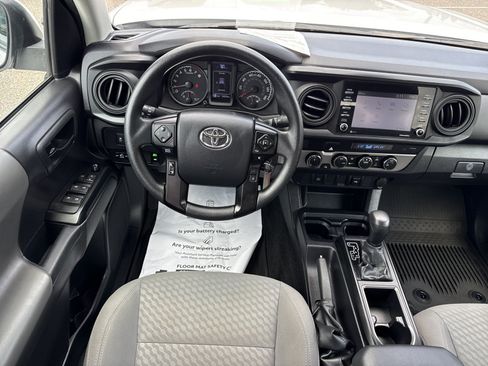 Used 2023 Toyota Tacoma SR AWD/4WD image 15